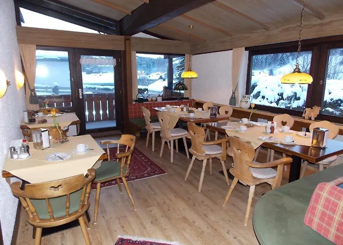 Staufenblick Hotel 3*